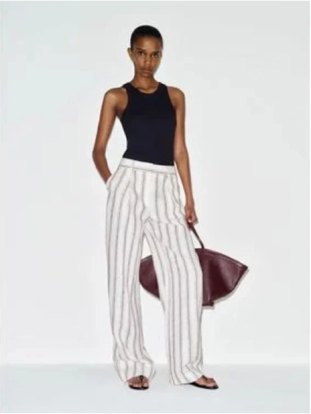 Reformation -Leg Striped Linen Blend Pants - White/Black/Blue